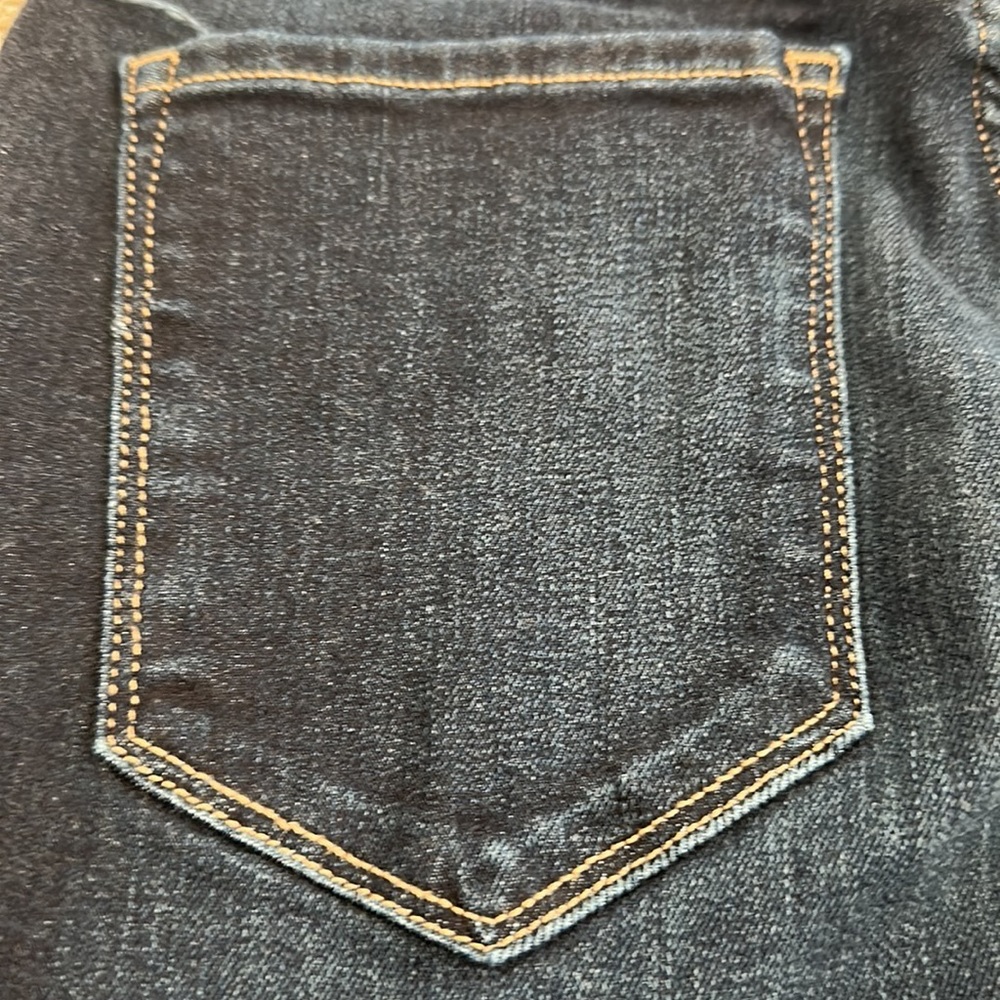 Banana Republic Mid-Rise Crop Flare Utility Jean size 28 Dark Wash - Picture 4 of 4